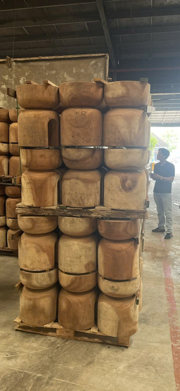 vận chuyển hàng hóa đi miền tây